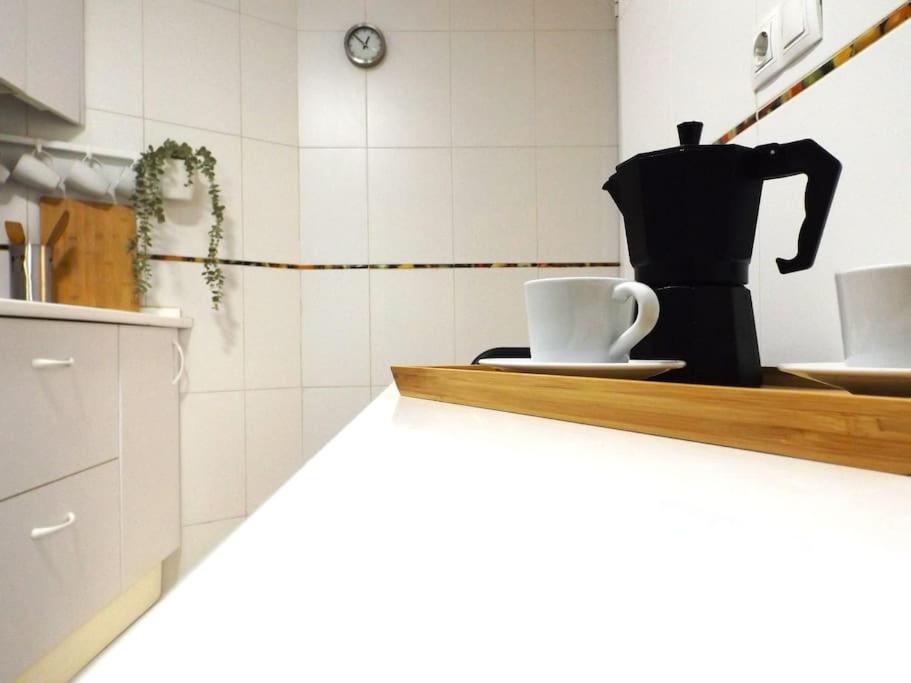 Apartamento Suite Centrico B Malaga Ngoại thất bức ảnh